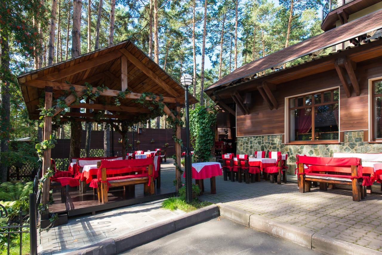 Park-Hotel Graal Kemerovo Zhuravlyovo Zewnętrze zdjęcie